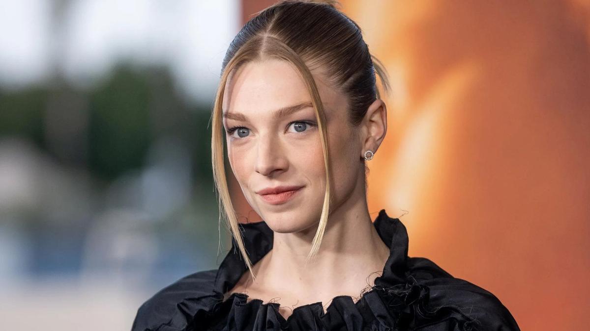Hunter Schafer pode viver Princesa Zelda em adaptação live-action da franquia pela Sony e Nintendo