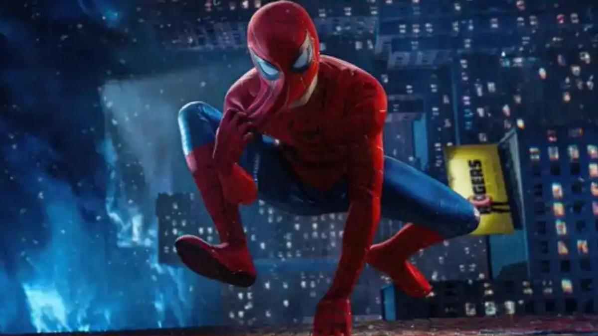 Tom Holland revela traje completo do Homem-Aranha em imagens oficiais de Um Novo Dia