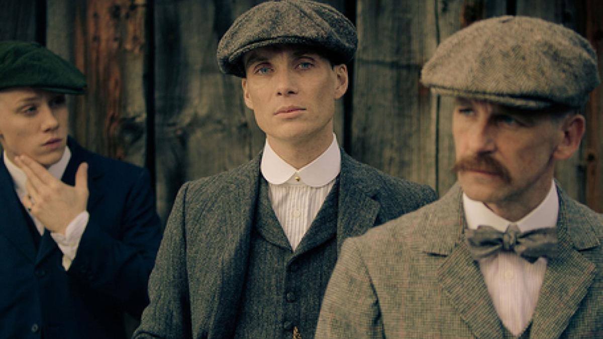 Novo filme de James Bond avança com roteirista de Peaky Blinders
