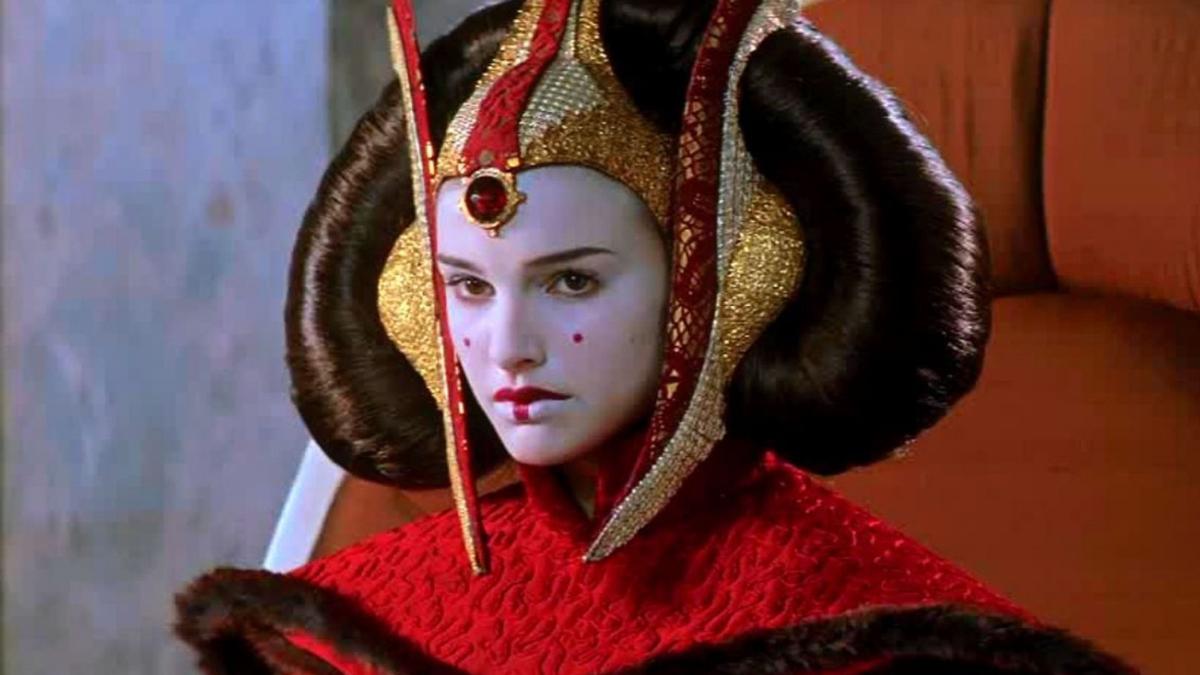 Natalie Portman relembra críticas à sua atuação em Star Wars e como superou dificuldades na carreira
