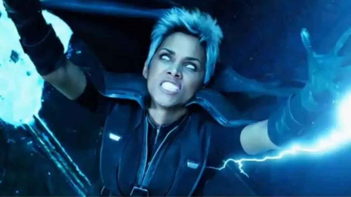 Alan Cumming pode ter indicado retorno de Halle Berry como Tempestade em Vingadores: Doomsday