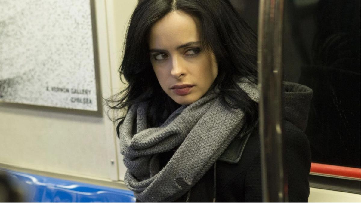 Marvel prepara retorno de Jessica Jones com novo projeto solo, indica executivo do estúdio