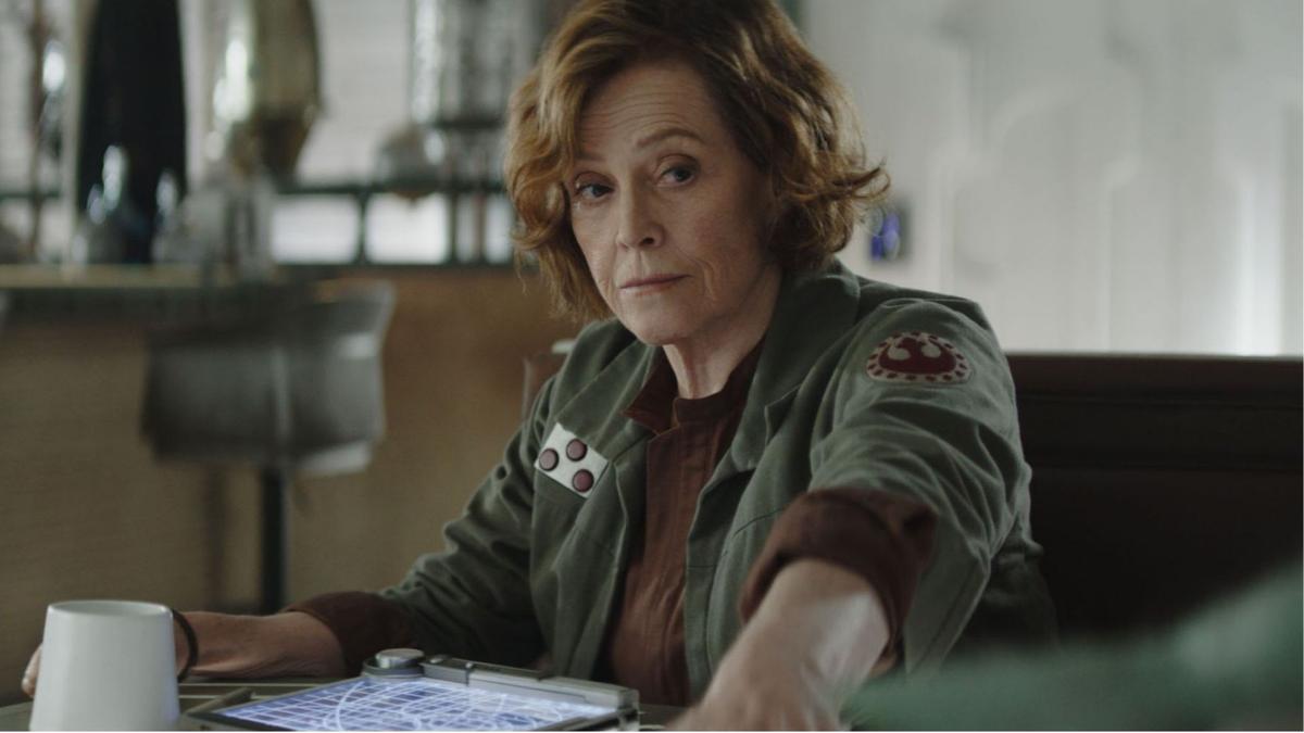 Sigourney Weaver diz que Star Wars “está mais interessante do que nunca” e elogia nova fase da saga